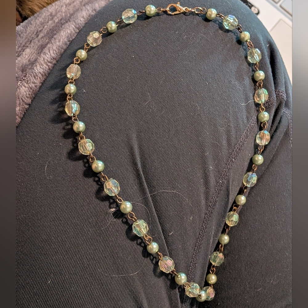 Elegant Green Beaded Necklace
